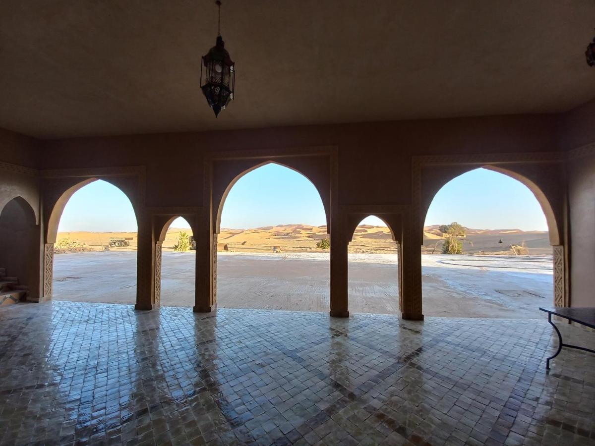 Hotel Etoile Des Dunes Merzouga Exteriör bild